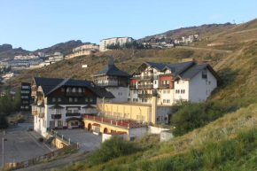 Отель Hotel GHM Monachil  Сиерра Невада